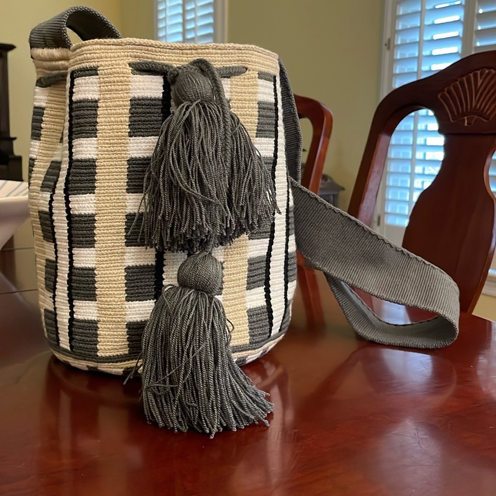 Wayuu Colombian crossbody bag medium